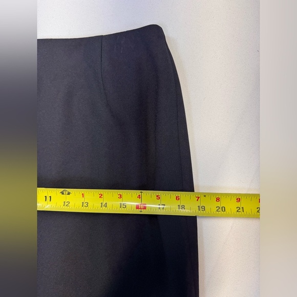 John Meyer black scalloped edge skirt blazer suit size 8 classic formal business - Picture 8 of 14